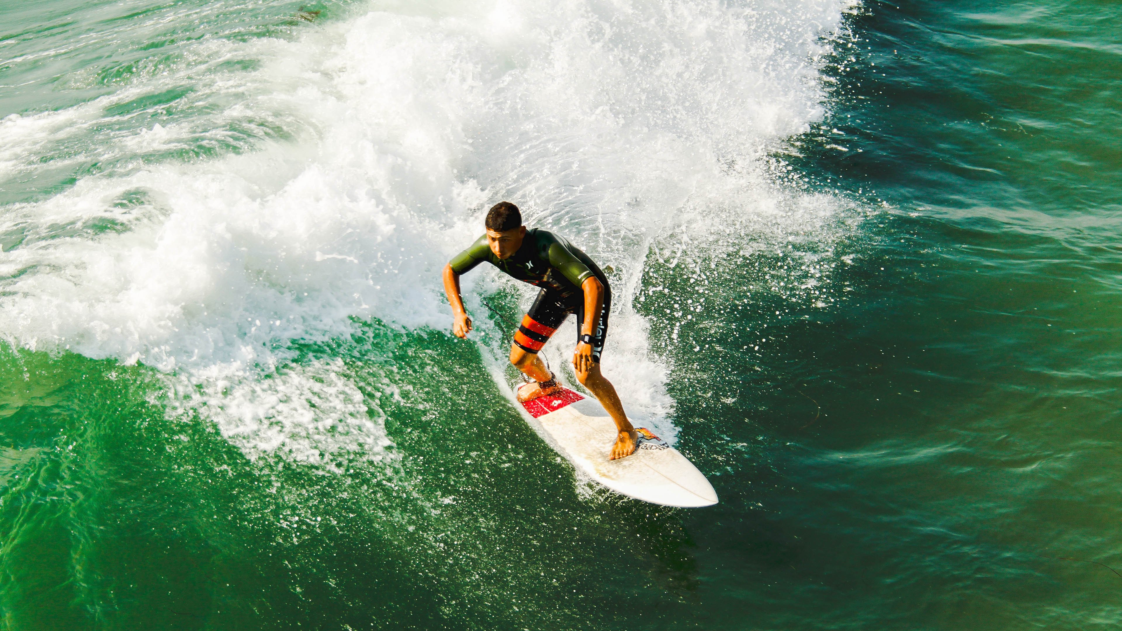 最激烈的超车瞬间盘点，超汽车视频