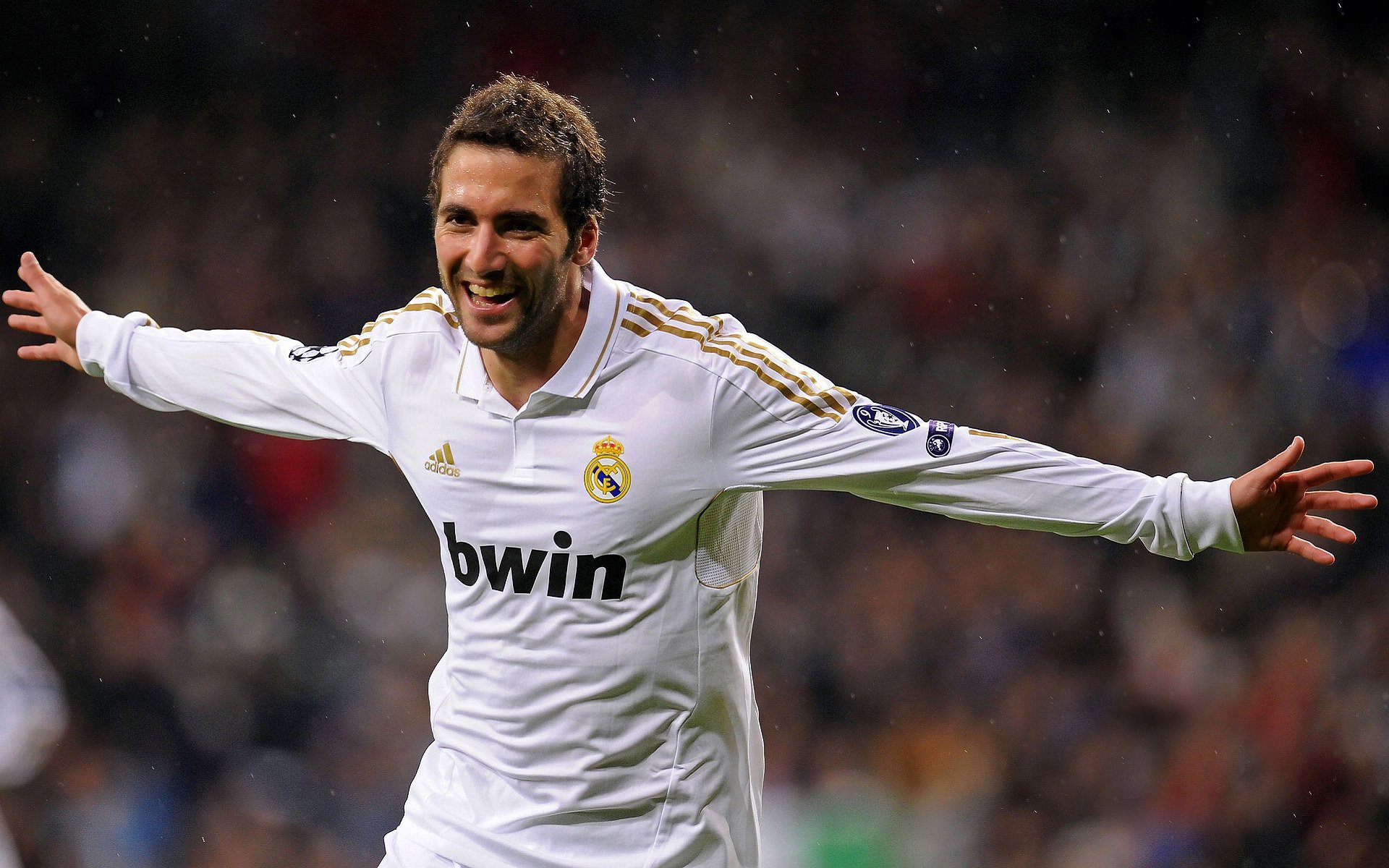 kaiyun-英超豪门豪掷千万，引入顶级中场助阵，英超七大传统豪门